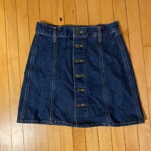 Levi’s Denim Mini Skirt